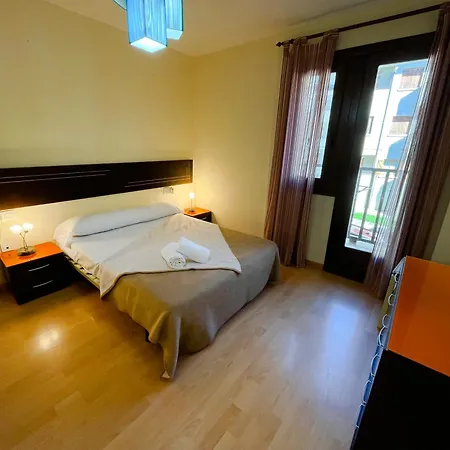 Collarada 3000 Apartament