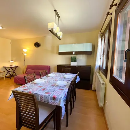 Collarada 3000 Apartament
