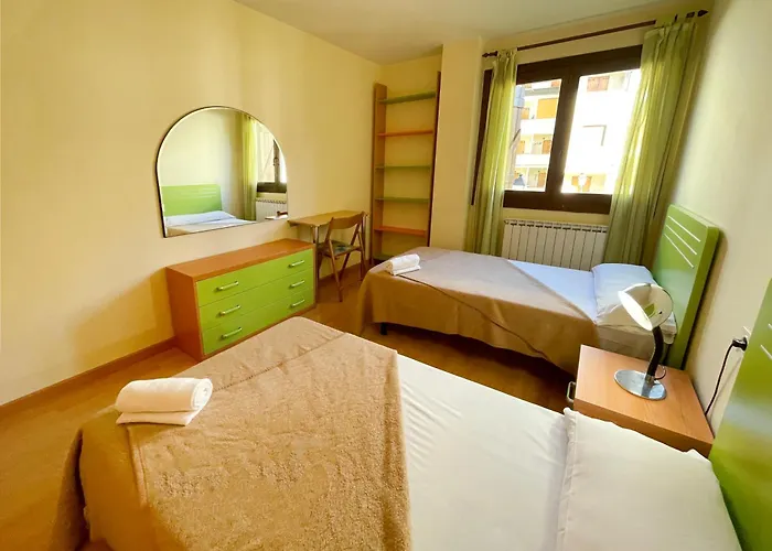 Apartamento Collarada 3000 *